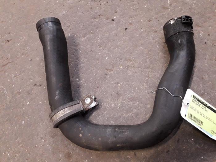 Gebrauchte Intercooler Schlauch Opel Corsa D 1.3 CDTi 16V ecoFLEX Preis auf Anfrage angeboten von Autodemontage Joko B.V.