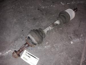 Used Front drive shaft, left Volvo V70 (GW/LW/LZ) 2.5 10V Price on request offered by Autodemontage Joko B.V.