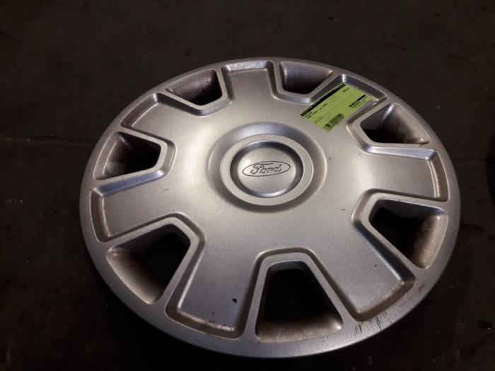Wheel cover (spare) from a Ford Focus 2 Wagon 1.6 TDCi 16V 110 2005