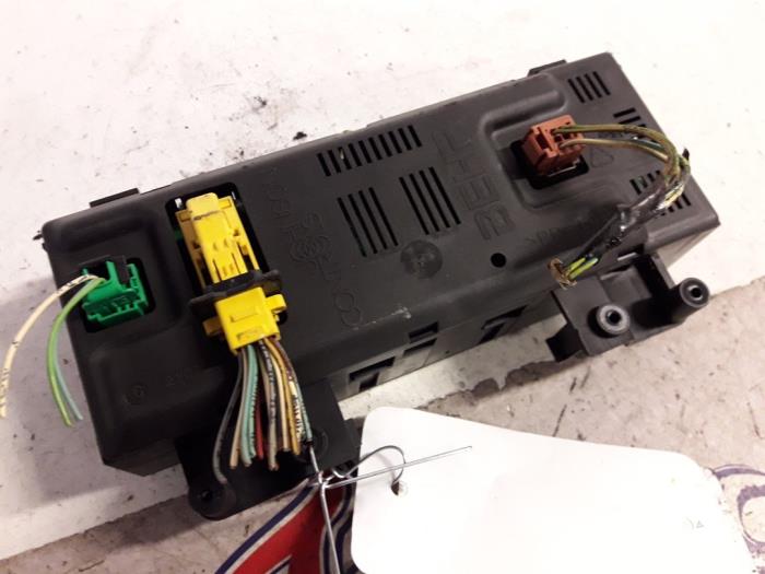 Heater control panel Citroen C4 Coupé 1.6 16V 9658084577