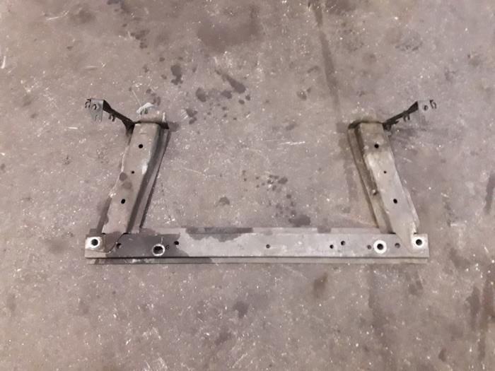 Used Subframe Renault Scénic II (JM) 2.0 16V Price on request offered by Autodemontage Joko B.V.