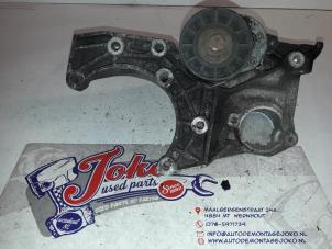 Used Air conditioning bracket Opel Astra F (53/54/58/59) 2.0 GSi 16V Price on request offered by Autodemontage Joko B.V.