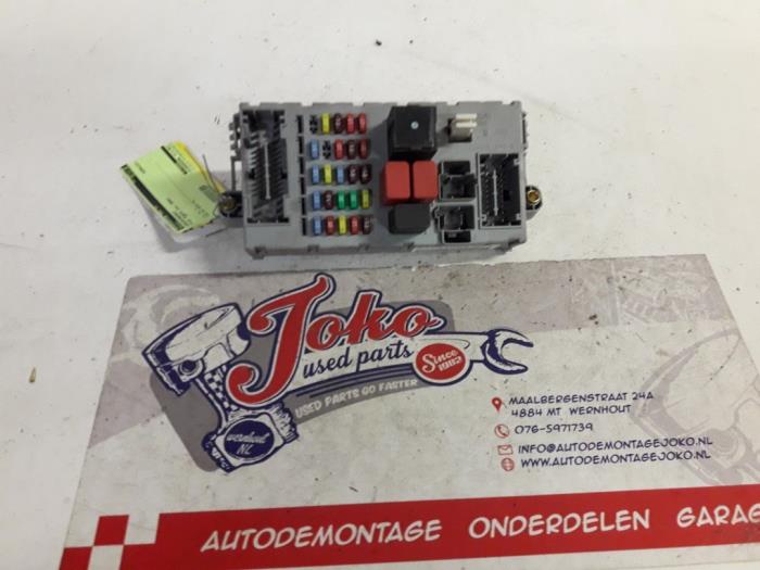 Fuse box Fiat Punto II 1.2 60 S 51744898