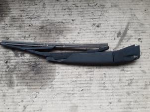 Used Rear wiper arm BMW Mini One/Cooper (R50) 1.6 16V Cooper Price on request offered by Autodemontage Joko B.V.