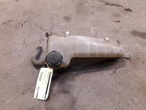 Used Expansion vessel Renault Clio II (BB/CB) 1.2 Price on request offered by Autodemontage Joko B.V.