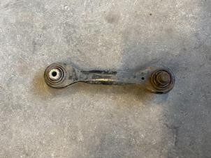 Used Rear upper wishbone, right BMW 3 serie (E90) 320i 16V Price on request offered by Autodemontage Joko B.V.