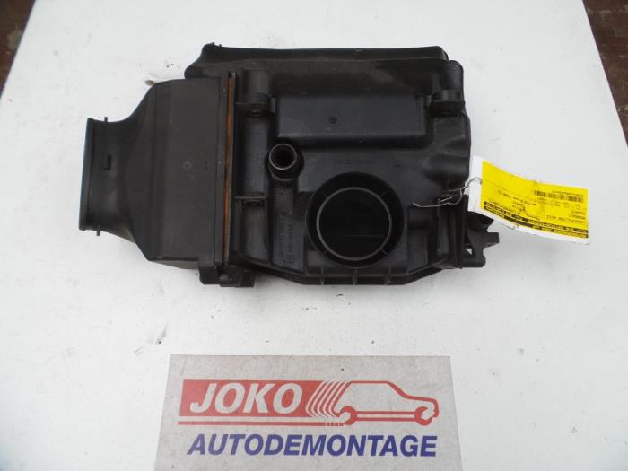 Gebrauchte Luftfiltergehäuse Renault Scénic I (JA) 1.6 16V Preis auf Anfrage angeboten von Autodemontage Joko B.V.
