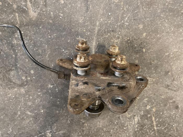 Rear axle journal from a Renault Scénic III (JZ) 1.6 16V 2011