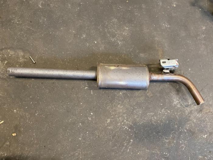 Gebrauchte Auspuff Mitteldämpfer Renault Scénic III (JZ) 1.6 16V Preis auf Anfrage angeboten von Autodemontage Joko B.V.