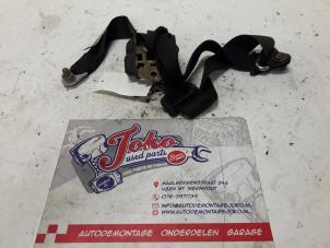 Used Front seatbelt, right Mercedes 190 (W201) 2.0 Price on request offered by Autodemontage Joko B.V.
