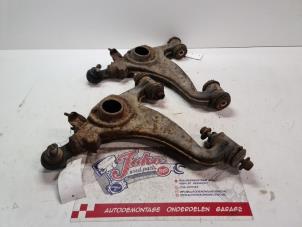 Used Front upper wishbone, left Mercedes E diesel (W124) 2.5 250 D Price on request offered by Autodemontage Joko B.V.