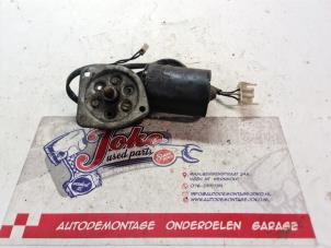 Used Front wiper motor Mercedes L-Serie 3t (602) 307D 2.4 Ch.Cab Price on request offered by Autodemontage Joko B.V.
