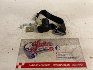 Nuevos Cinturón de seguridad derecha detrás Opel Corsa A 1.3 N (euronorm) Precio de solicitud ofrecido por Autodemontage Joko B.V.