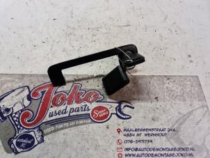 Used Door lock cylinder, left Audi 80 (B3) 1.6 Price on request offered by Autodemontage Joko B.V.