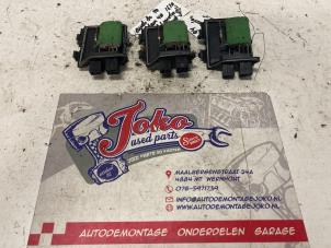 Used Heater resistor Audi 80 (B3) 1.9 Diesel Price on request offered by Autodemontage Joko B.V.