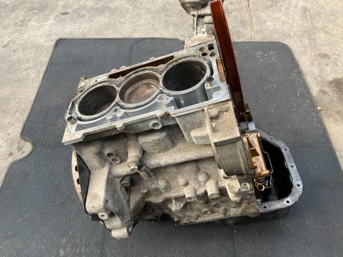 Used Engine crankcase Skoda Fabia II (5J) 1.2i Price on request offered by Autodemontage Joko B.V.