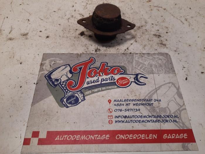 Used Engine mount Volkswagen Corrado 1.8 G60 Price on request offered by Autodemontage Joko B.V.