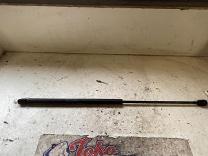 Used Rear gas strut, left BMW Mini One/Cooper (R50) 1.6 16V One Price on request offered by Autodemontage Joko B.V.