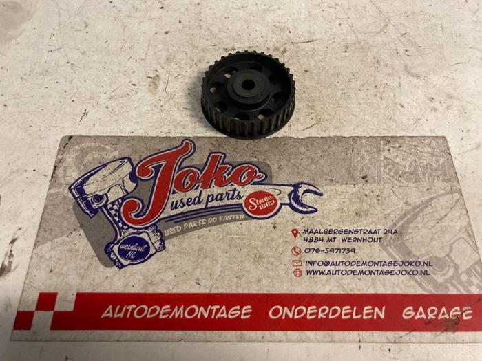 Begagnade Kamaxeldrev Volkswagen Transporter T4 2.4 D Pris på förfrågan erbjuds av Autodemontage Joko B.V.