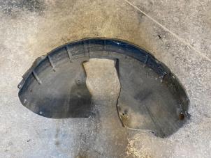 Begagnade Isolering, hjulhus Skoda Octavia (1Z3) 1.2 TSI Pris på förfrågan erbjuds av Autodemontage Joko B.V.