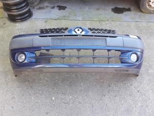 Used Front bumper Renault Clio II (BB/CB) 1.4 16V Price on request offered by Autodemontage Joko B.V.