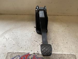 Used Clutch pedal Seat Altea XL (5P5) 1.4 TSI 16V Price on request offered by Autodemontage Joko B.V.