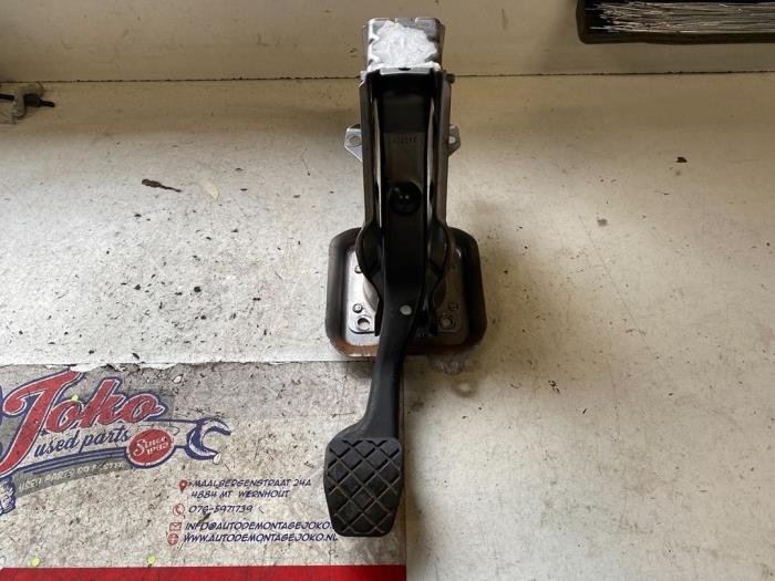 Używane Pedal hamulca Seat Altea XL (5P5) 1.4 TSI 16V Cena na żądanie oferowane przez Autodemontage Joko B.V.