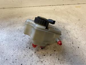 Used Brake fluid reservoir Seat Altea XL (5P5) 1.4 TSI 16V Price on request offered by Autodemontage Joko B.V.