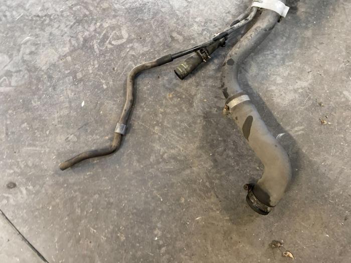 Fuel tank filler pipe Toyota Auris 1.8 16V Hybrid 7730012020