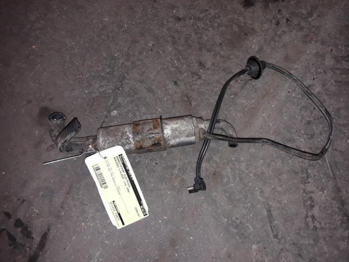 Gebrauchte Kraftstoffpumpe Elektrisch Mercedes C Combi (S202) 1.8 C180T 16V Preis auf Anfrage angeboten von Autodemontage Joko B.V.