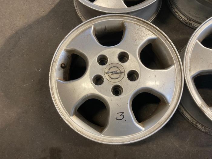 Set of sports wheels Opel Zafira 1.8 16V - INTRA60605 Alloy OPEL