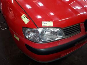 Used Headlight, right Seat Ibiza II (6K1) 1.4 Price on request offered by Autodemontage Joko B.V.