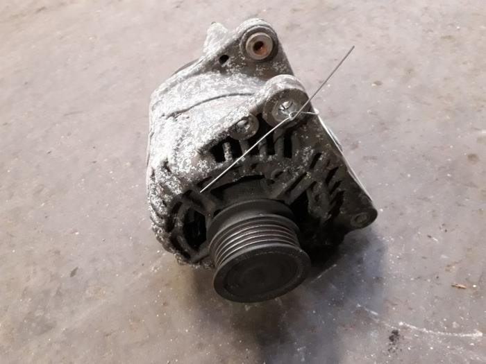 Usagé Dynamo Volkswagen Lupo (6X1) 1.7 SDi 60 Prix sur demande proposé par Autodemontage Joko B.V.