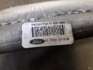 Klima Kondensor van een Ford Ka I 1.3i 2004
