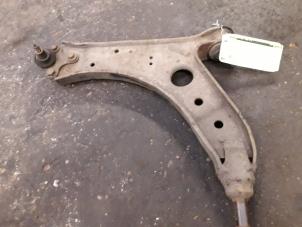 Used Front lower wishbone, left Volkswagen Caddy III (2KA,2KH,2CA,2CH) 1.9 TDI Price on request offered by Autodemontage Joko B.V.
