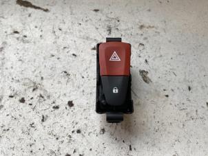 Used Panic lighting switch Renault Megane III Coupe (DZ) 2.0 16V CVT Price on request offered by Autodemontage Joko B.V.