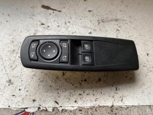 Used Electric window switch Renault Megane III Coupe (DZ) 2.0 16V CVT Price on request offered by Autodemontage Joko B.V.