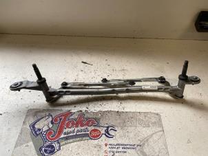 Used Wiper mechanism Citroen C5 Aircross (A4/AC/AJ/AR) 1.2 e-THP PureTech 130 Price on request offered by Autodemontage Joko B.V.