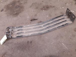 Used Spare wheel mechanism Volkswagen Caddy III (2KA,2KH,2CA,2CH) 1.9 TDI Price on request offered by Autodemontage Joko B.V.