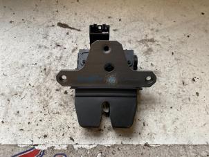 Used Boot lid lock mechanism Ford Focus 3 1.6 Ti-VCT 16V 125 Price on request offered by Autodemontage Joko B.V.