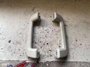 Used Handle Ford Focus 3 1.6 Ti-VCT 16V 125 Price on request offered by Autodemontage Joko B.V.