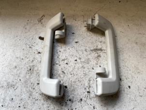 Used Handle Ford Focus 3 1.6 Ti-VCT 16V 125 Price on request offered by Autodemontage Joko B.V.