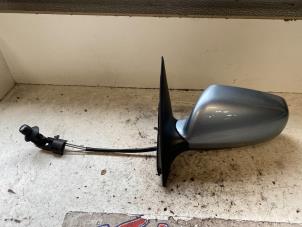 Used Wing mirror, left Skoda Fabia (6Y2) 1.4i 16V Price on request offered by Autodemontage Joko B.V.