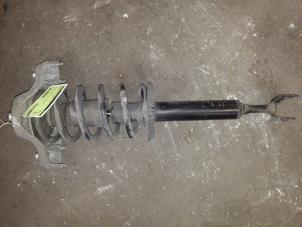 Used Front shock absorber rod, right Audi A4 (B5) 1.8 20V Price on request offered by Autodemontage Joko B.V.