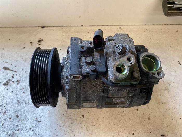 Usagé Compresseur de clim Volkswagen Touareg (7LA/7L6) 3.2 V6 24V Prix sur demande proposé par Autodemontage Joko B.V.