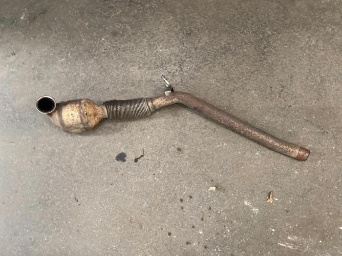 Used Particulate filter Volkswagen Passat Variant (3C5) 1.9 TDI Price on request offered by Autodemontage Joko B.V.