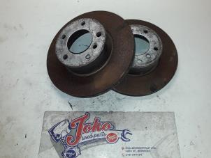 Used Front brake disc BMW 5 serie (E39) 525 tds Price on request offered by Autodemontage Joko B.V.
