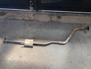 Used Exhaust middle silencer Kia Rio III (UB) 1.2 CVVT 16V Price on request offered by Autodemontage Joko B.V.