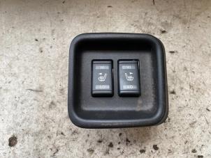 Used Seat heating switch Nissan Juke (F15) 1.2 DIG-T 16V Price on request offered by Autodemontage Joko B.V.