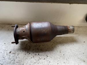 Used Catalytic converter Mazda 5 (CR19) 1.8i 16V Price on request offered by Autodemontage Joko B.V.